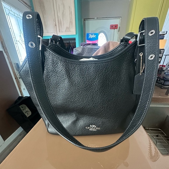 Coach Black Pebbled Leather Shoulder Bag - Picture 1 of 9